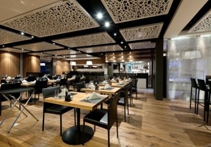 The Steakhouse, Marina Lachen