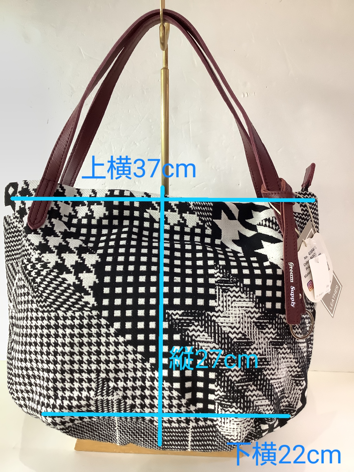 アサヒ17−MA11ブラックショルダーバック ¥9,790（税込）