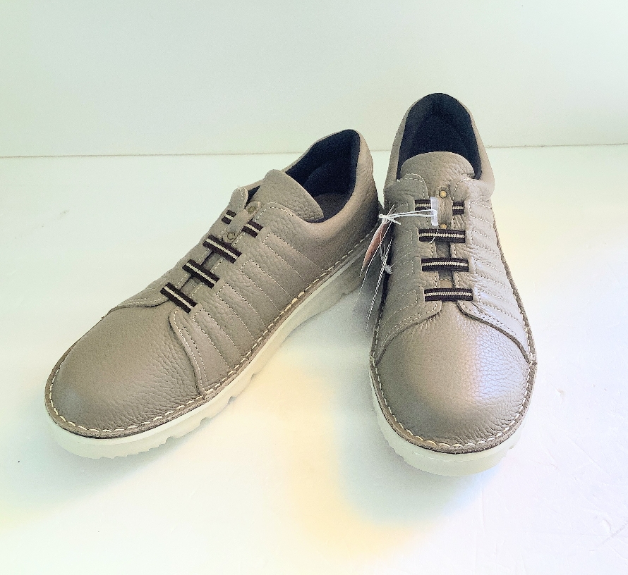 Milla6−MA15 グレー24  ¥15,180（税込）