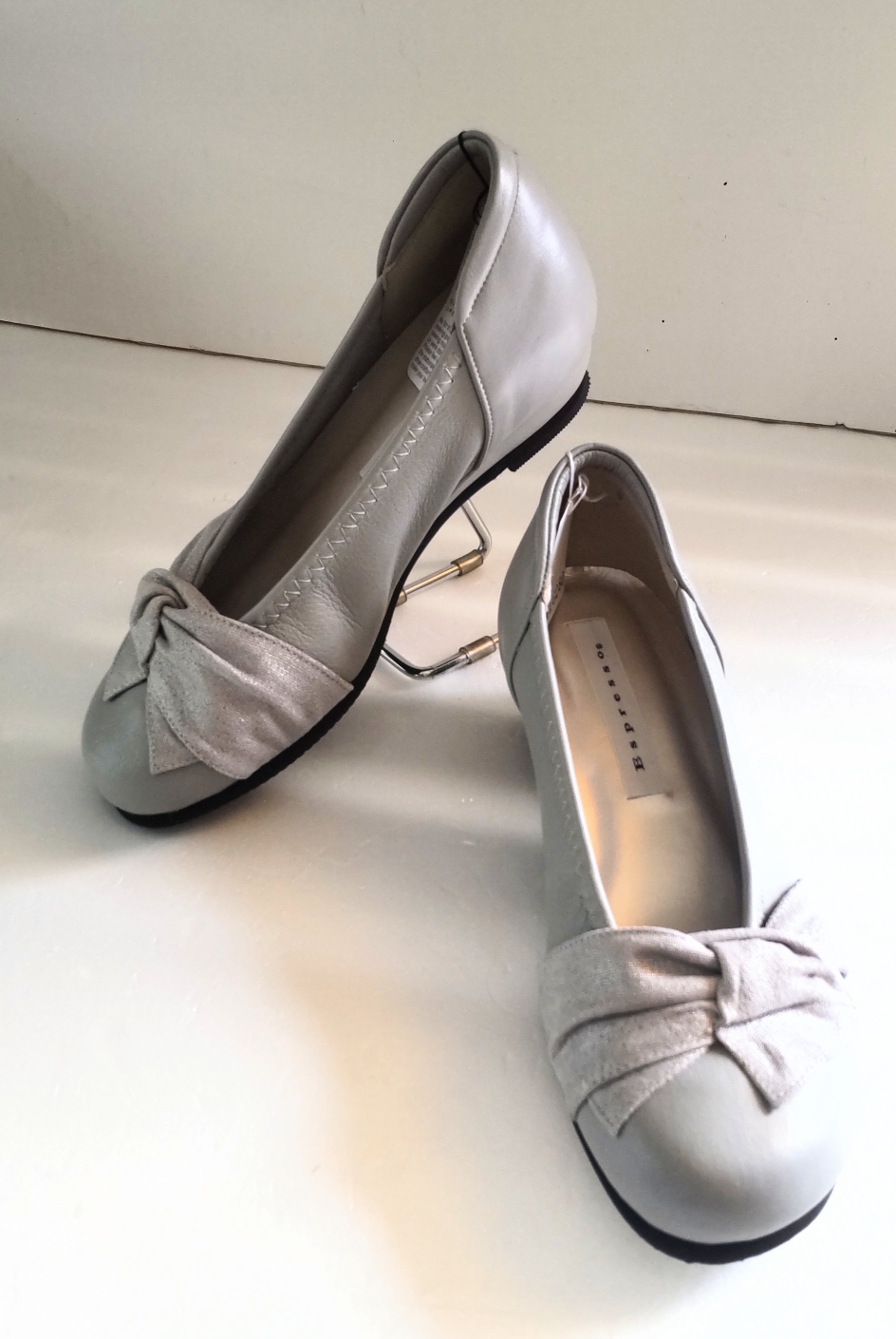 Espresso 6−MA1ブルー/グレー22.5 軽量ウェーブソール  3E  ¥16,280（税込）