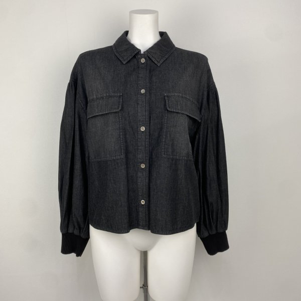 ピーエヌティ（PNT）52−MA1(NAVY）, 2（BLACK）シャツブラウス38  ¥16,390（税込）