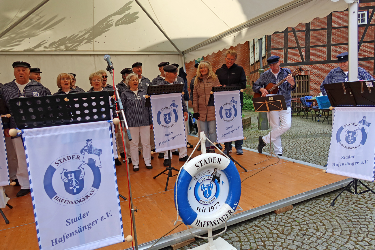 ....Sie hatten viel Spaß beim Singen...
