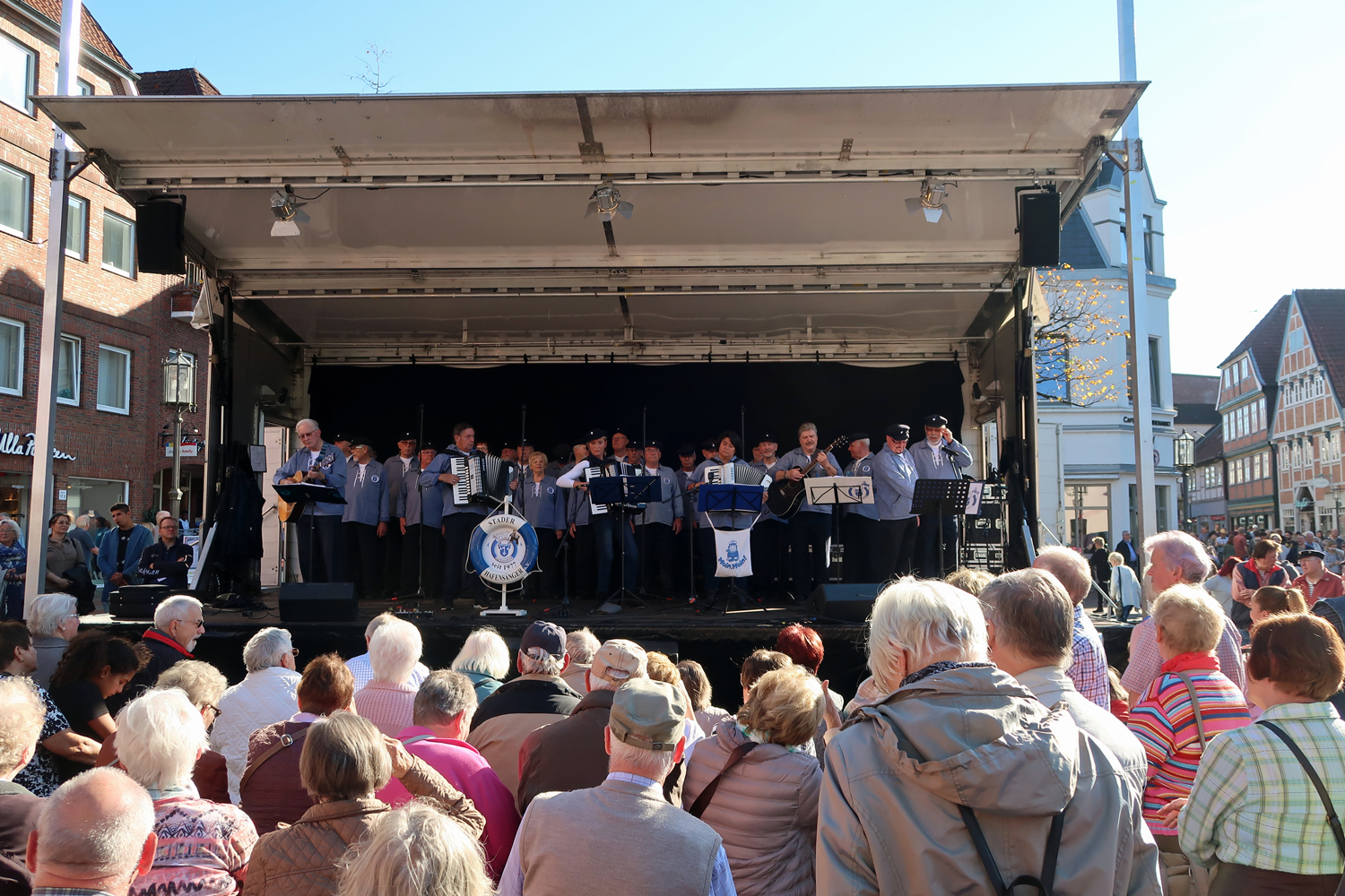 Bühne Pferdemarkt