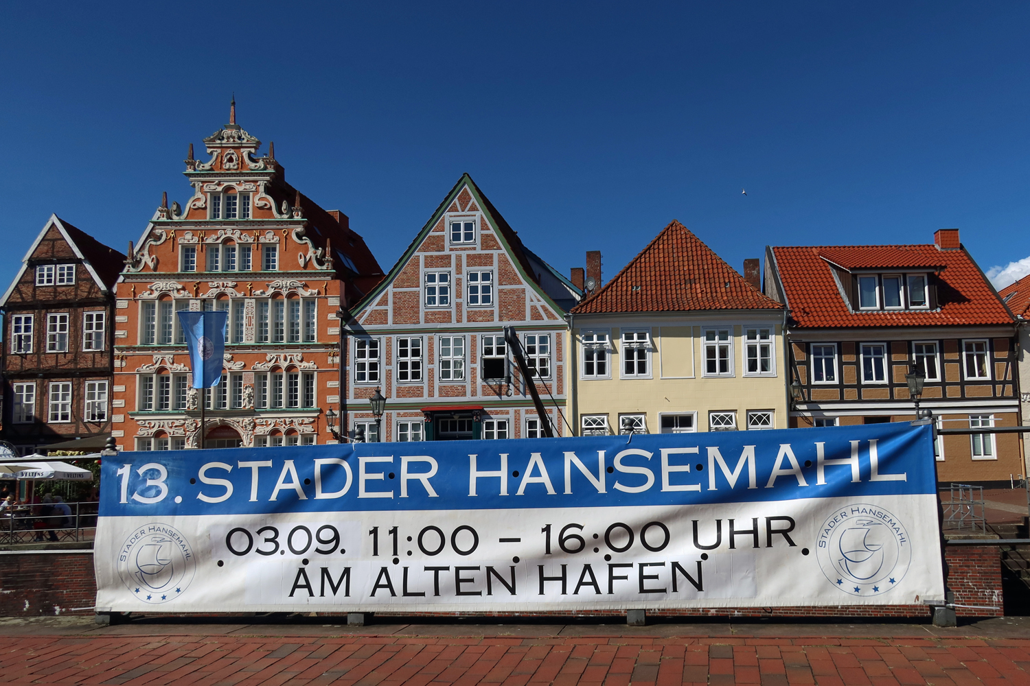 Über zwei Jahre mussten die Stader und Gäste...