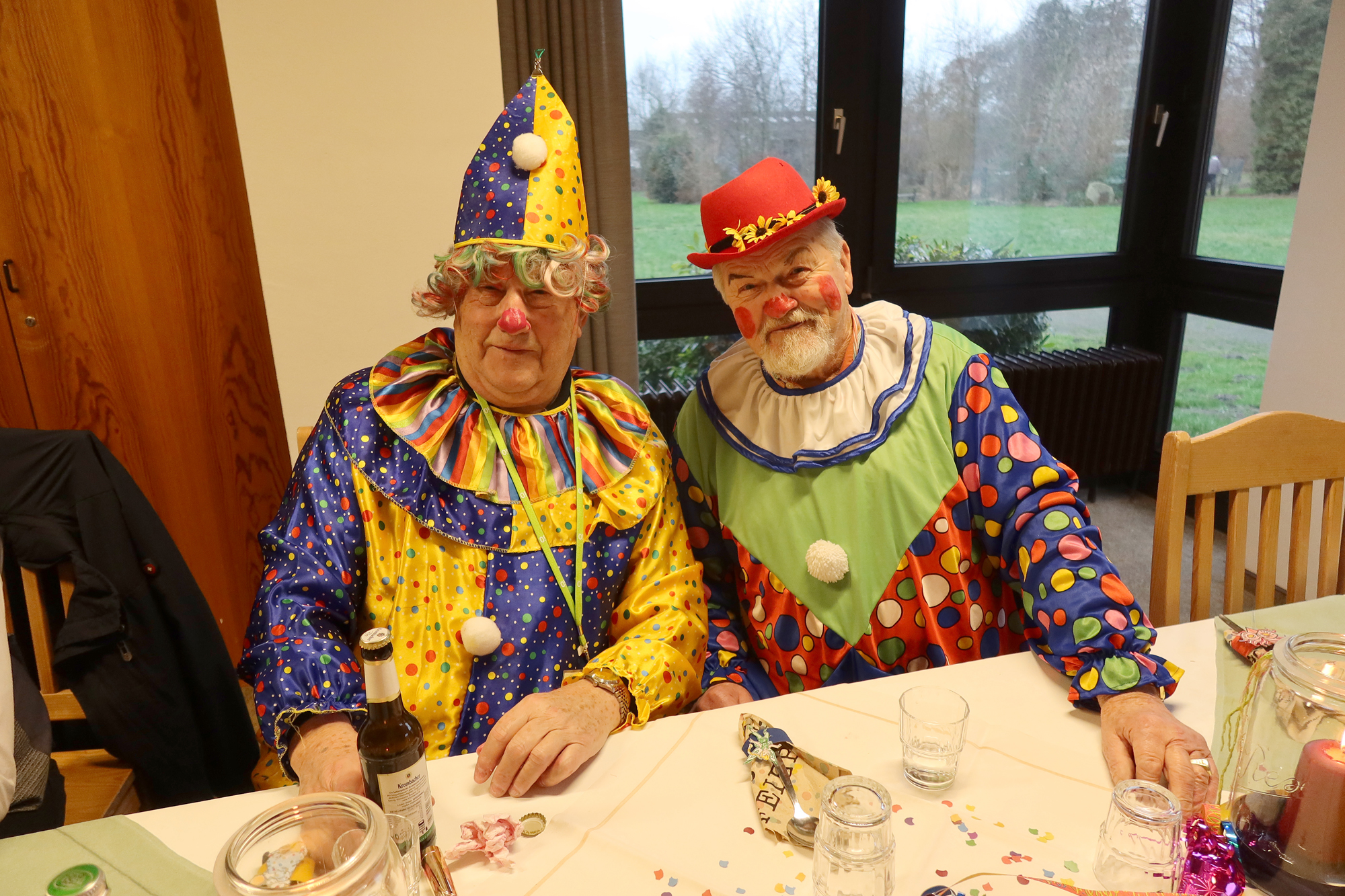 ..gut gelaunte Clown dürfen da nicht fehlen..