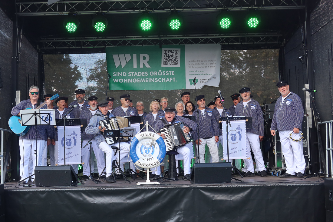 ..die Stader Hafensänger gratulieren ganz Herzlich zum Jubiläum..