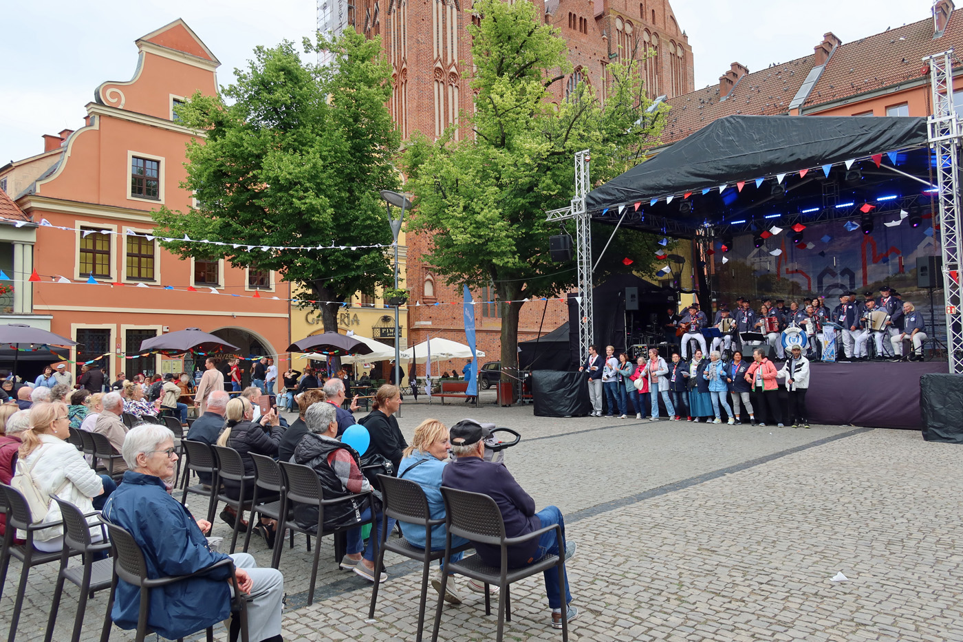 ..und wieder auf Polnisch..