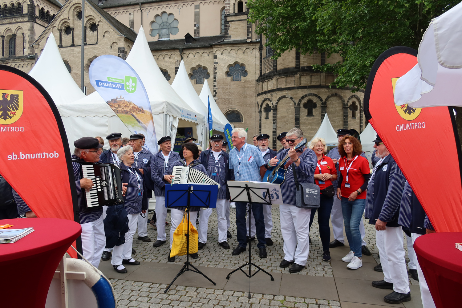 ....auch hier war die Stimmung gut..