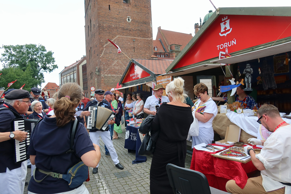 ..Torun (Polen) - unser polnisches Lied kam sehr gut an..