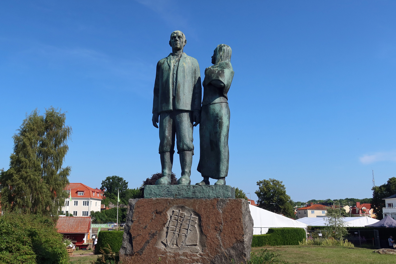 ..Ab 1850 wanderten über siebzig Jahre hinweg eine Millionen Schweden nach Amerika aus.. 