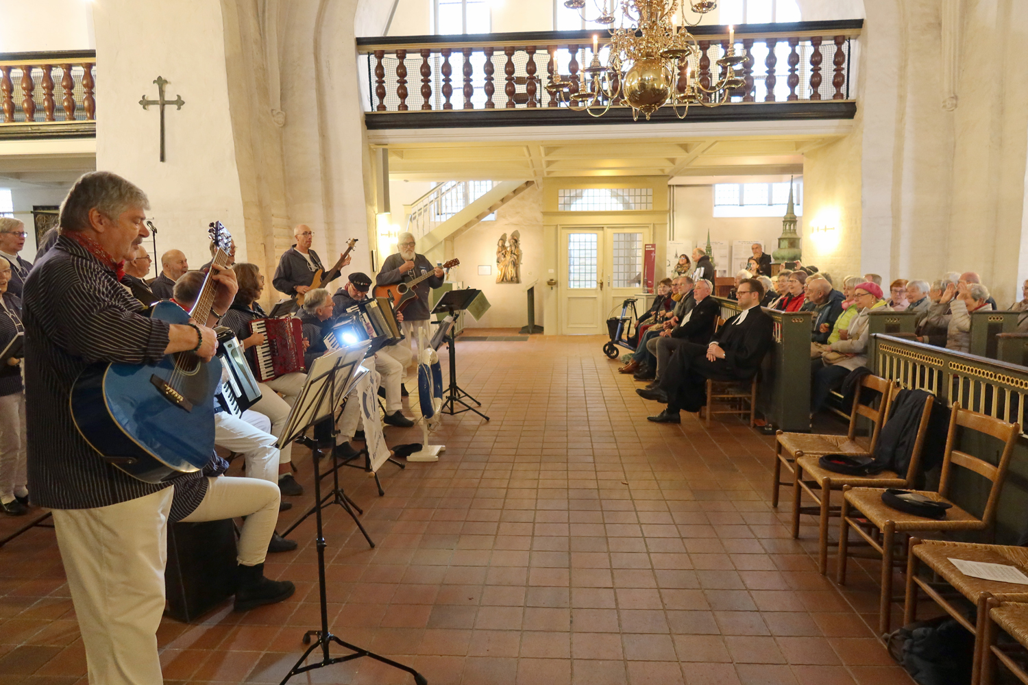 ..es war ein sehr schöner "Seemannsgottesdienst"!..