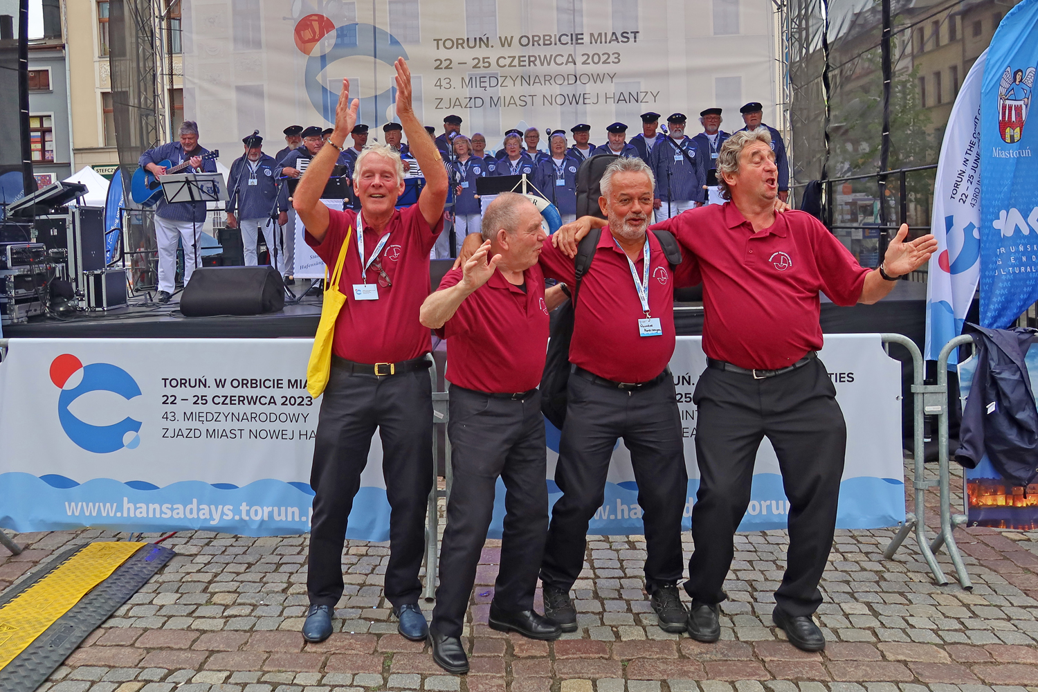 ...gute Stimmung mit den Deventer Hansesingers aus Niederlande..