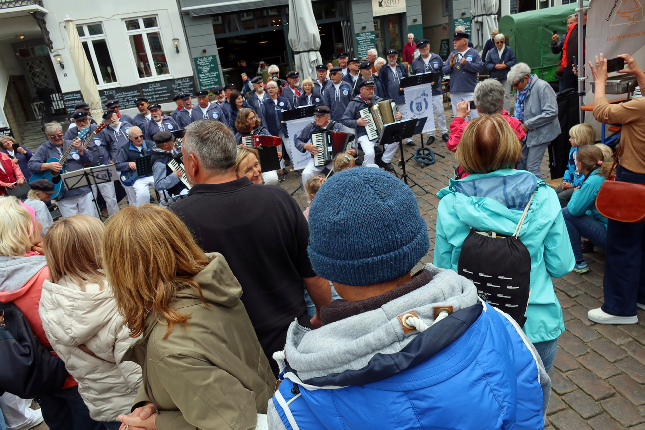 ..die Stimmung war sehr gut..