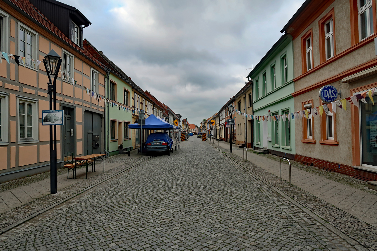 .....Die Hamburger Straße wurde aufwendig saniert