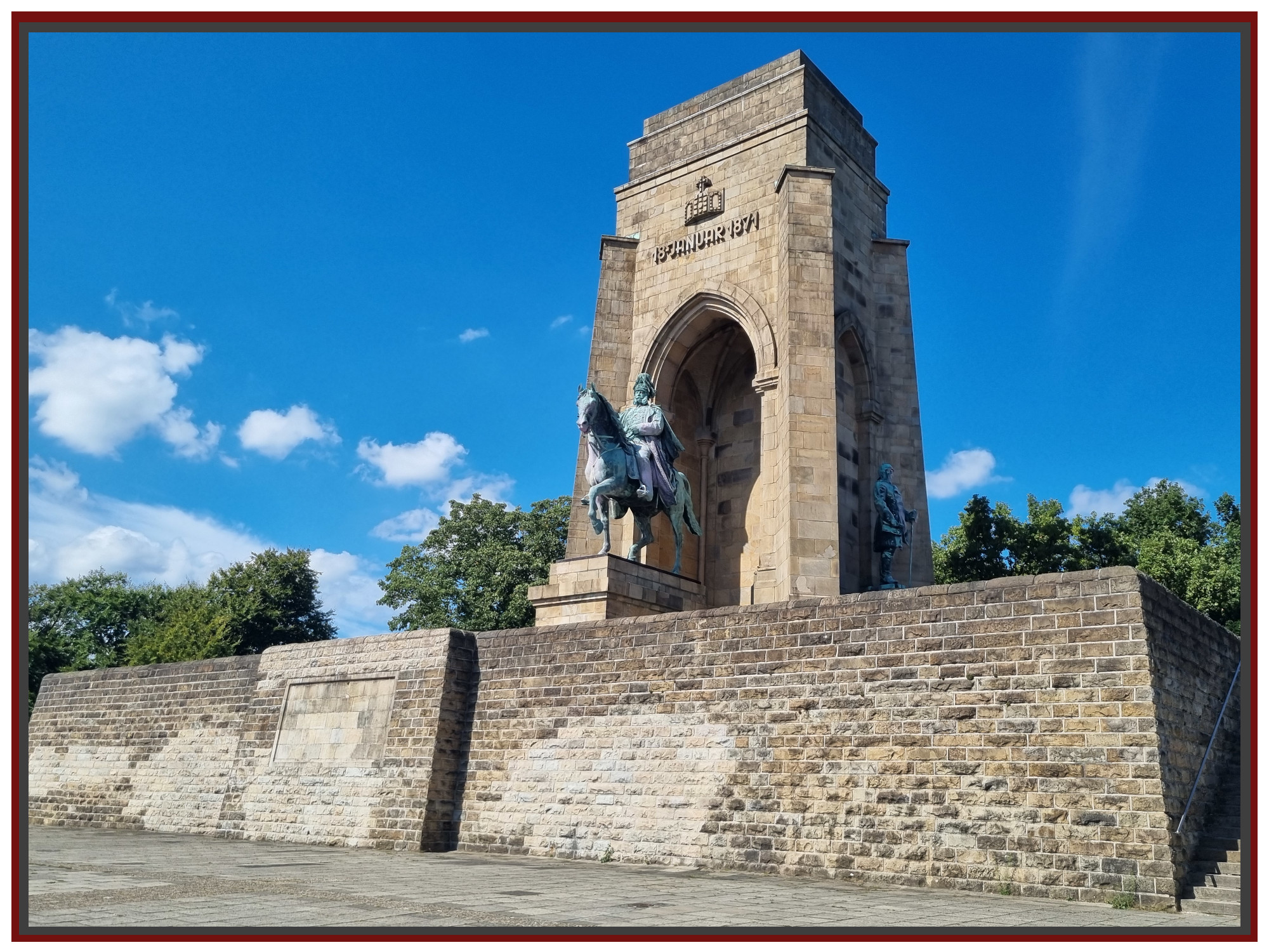 Denkmal Kaiser Wilhelm Hohensyburg Dortmund (245m Erhebung plus 20m Denkmal)