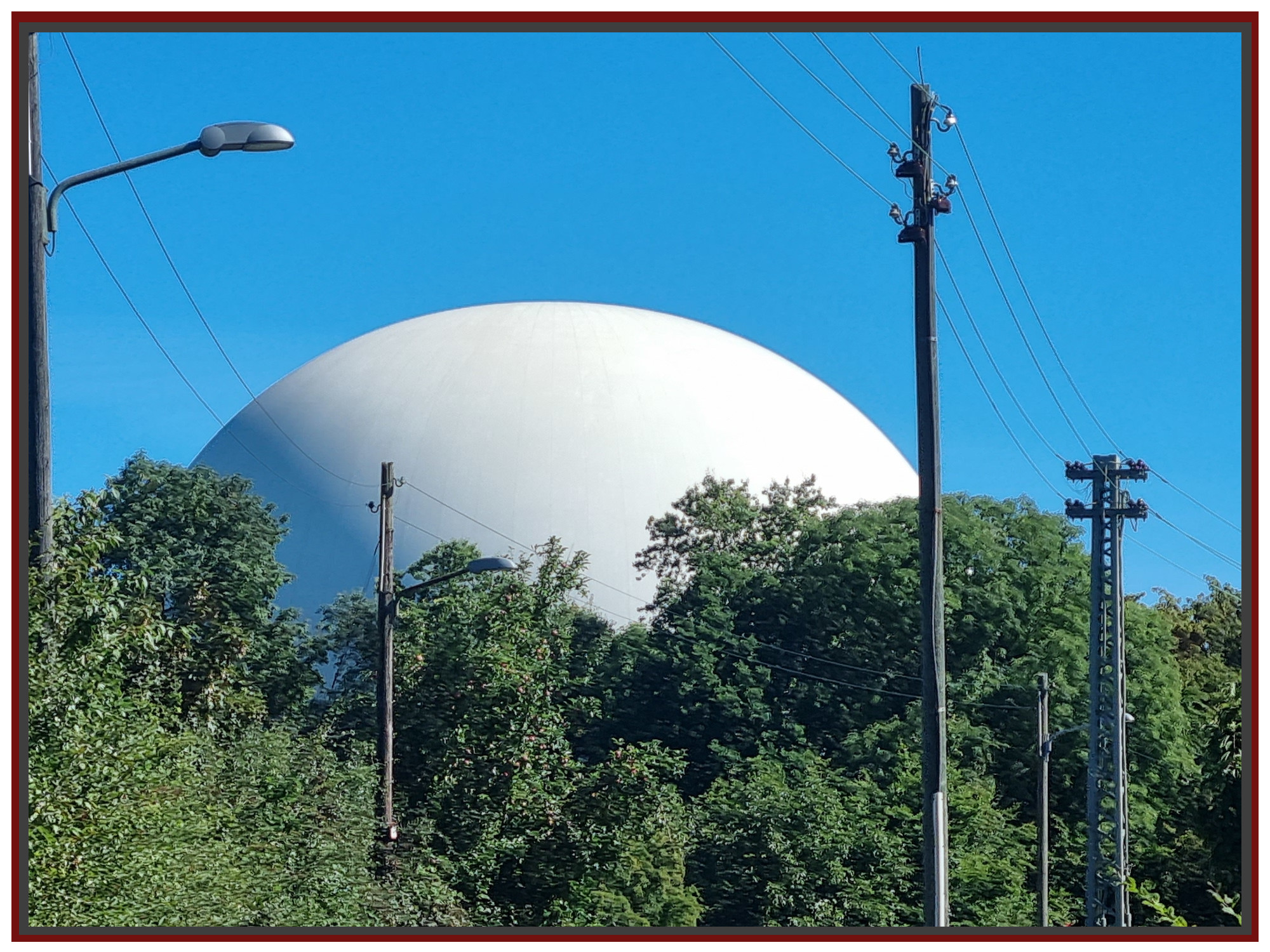 Sternwarte Radom Bochum (80m Anhöhe plus 40m Radom)