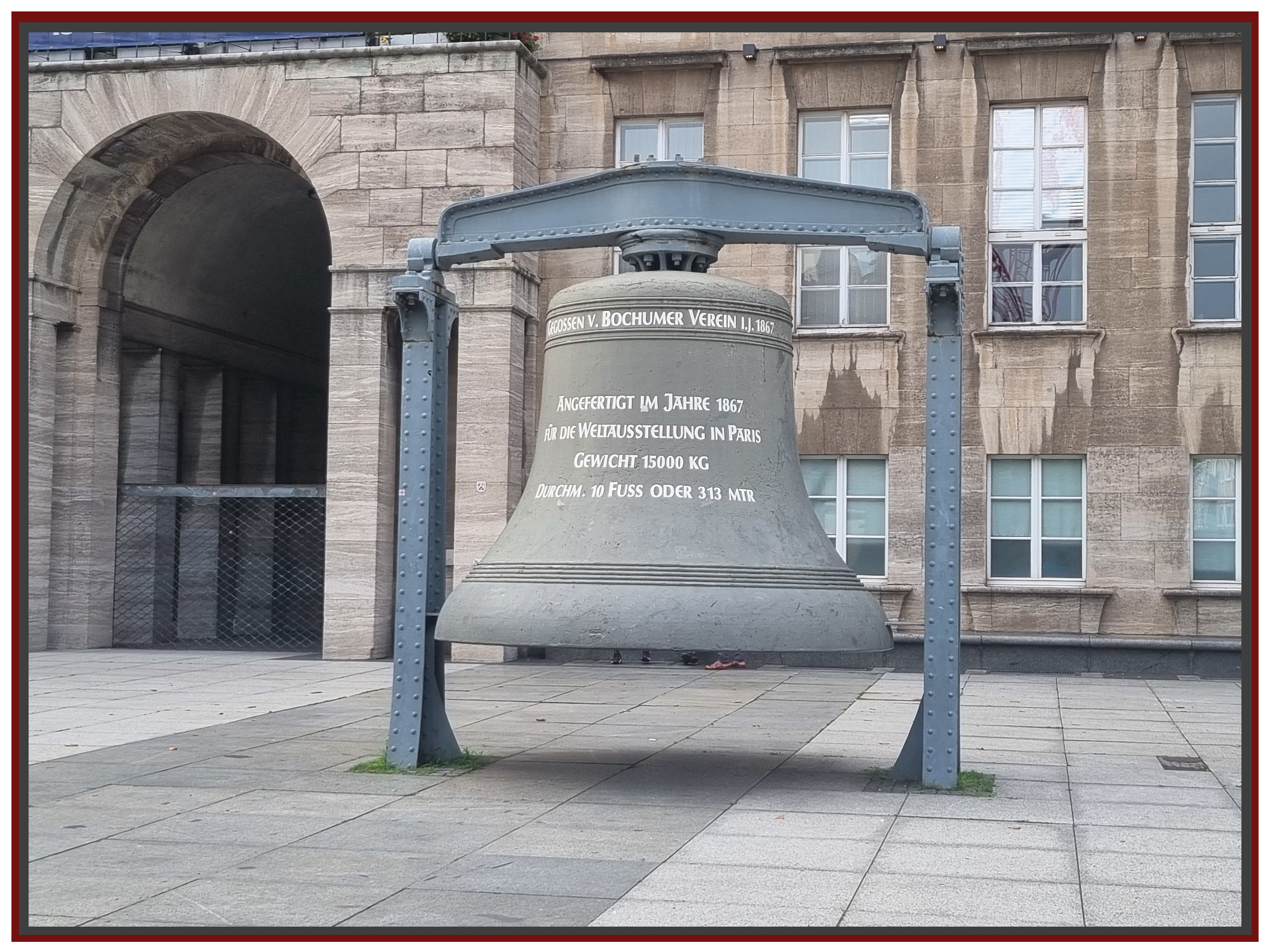 "Gussstahlglocke" vom Bochumer Verein (Bochum Rathaus)