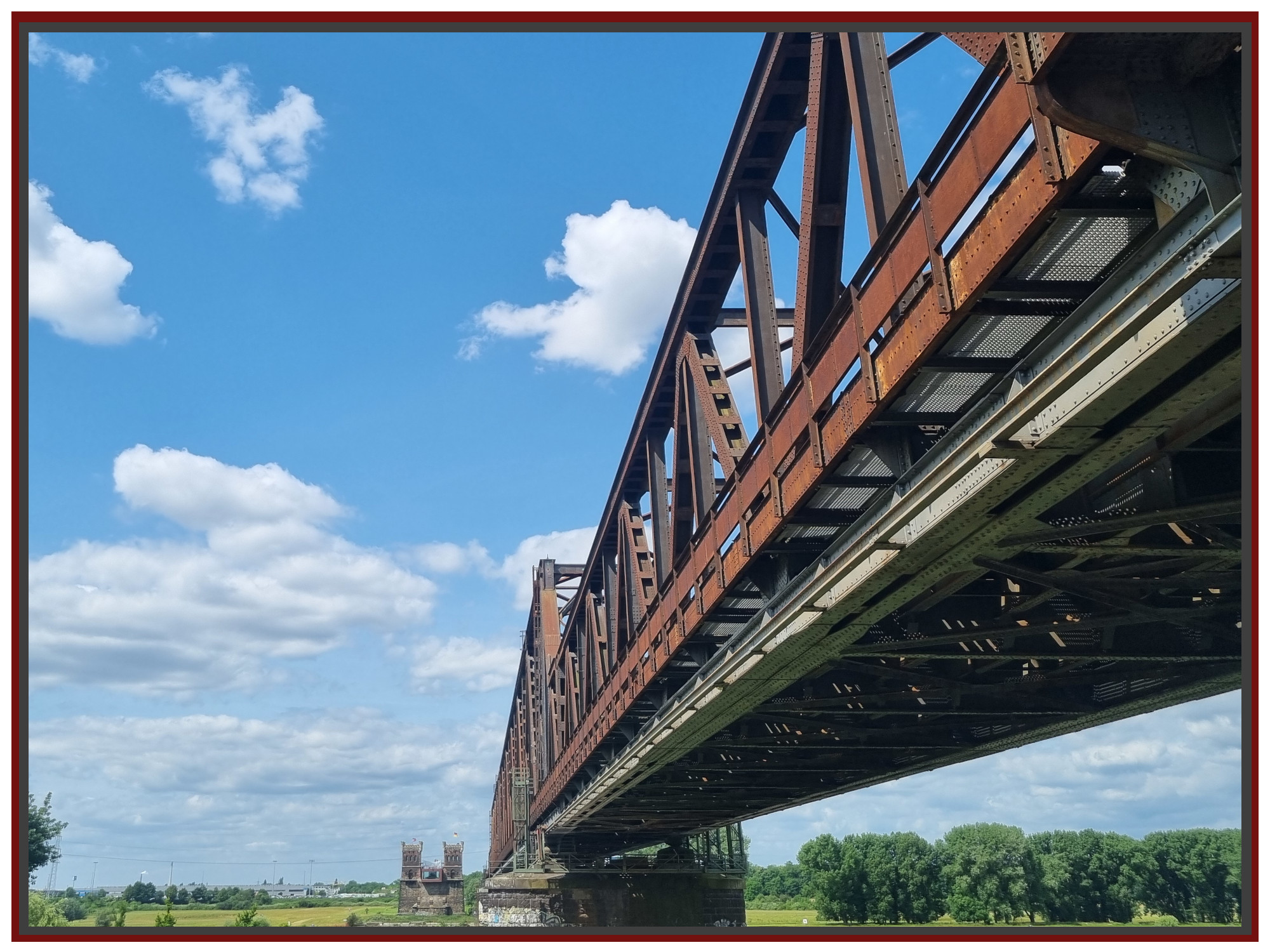 Eisenbahnbrücke Duisburg
