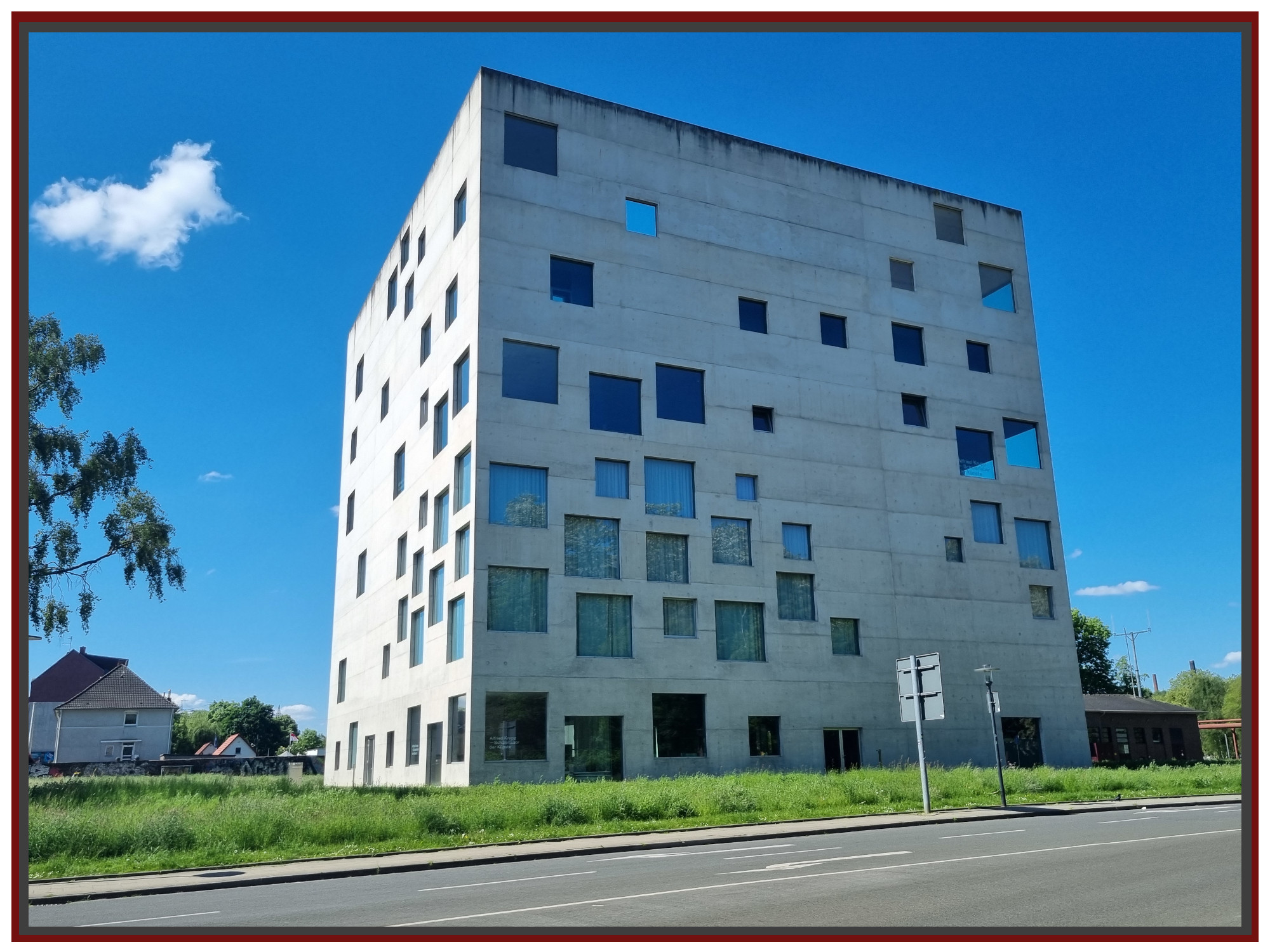 SANAA Gebäude Essen 34m