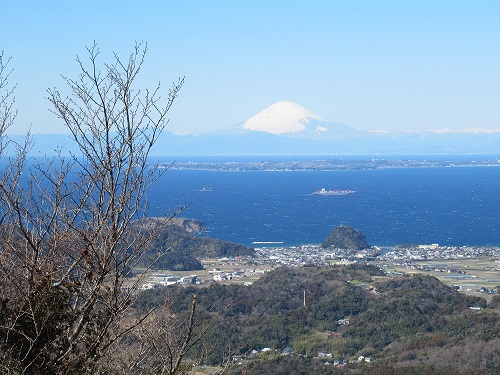 山わんこ　ボクのはいきんぐリポート　山行報告目次　その他の山　富山・伊予ヶ岳　富士山の眺望