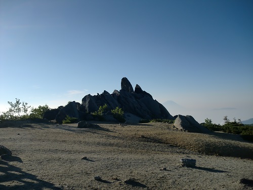 山わんこ　ボクのはいきんぐリポート　山行報告目次　日本アルプス　鳳凰三山　薬師岳山頂