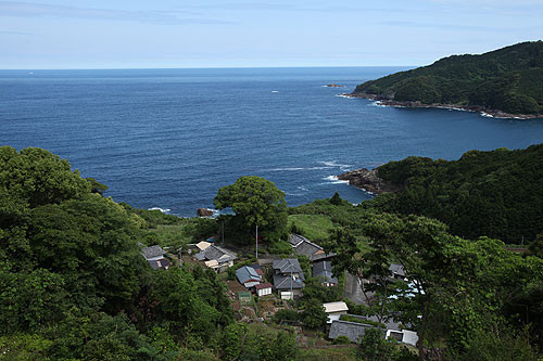 波田須町にある徐福神社