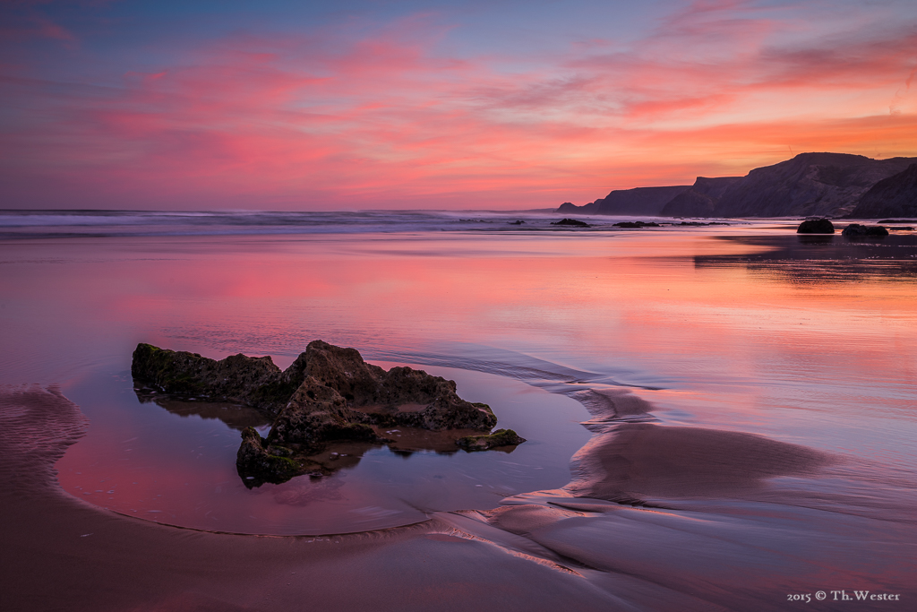 An jenem Morgen stimmte einfach alles und der Himmel färbte sich für einen kurzen Moment einmalig schön (B274)