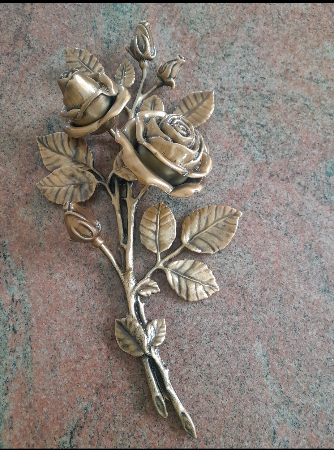 Fiore in bronzo 
