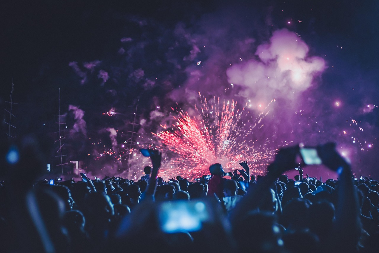 Knaken en EMboost vernieuwen betalen met crypto bij evenementen
