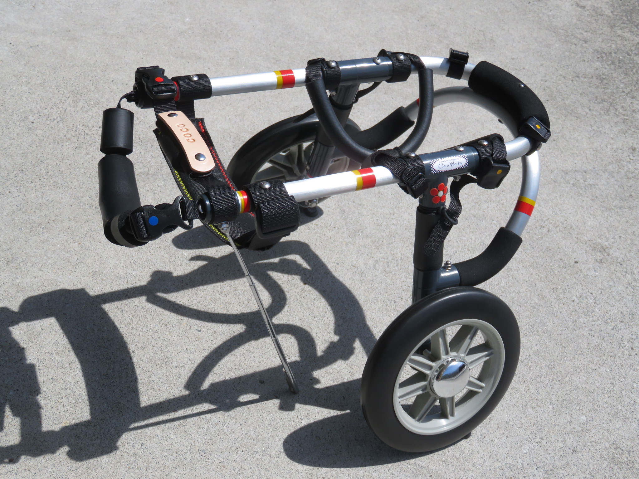 犬用車いす 中型犬用　クララワークス　高さ調整可能 犬の車椅子 犬用車椅子 DOGKART 製作販売 - 犬の車いす工房クララ