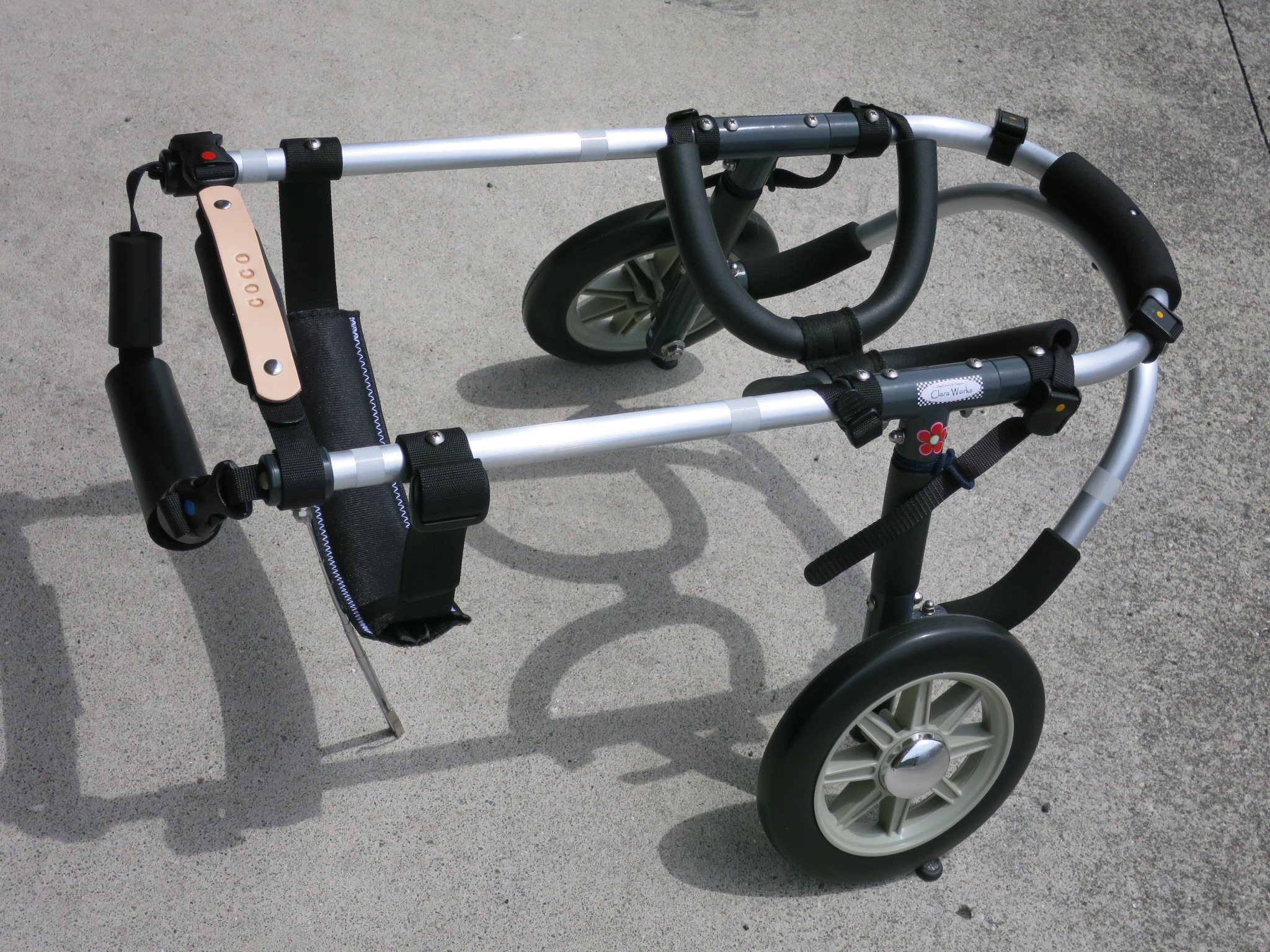 犬用車いす 中型犬用　クララワークス　高さ調整可能 犬の車椅子 犬用車椅子 DOGKART 製作販売 - 犬の車いす工房