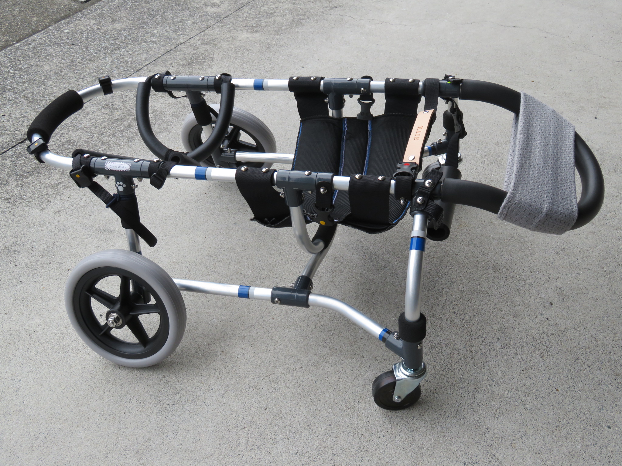 犬の車椅子 犬用車椅子 DOGKART 製作販売 - 犬の車いす工房クララ