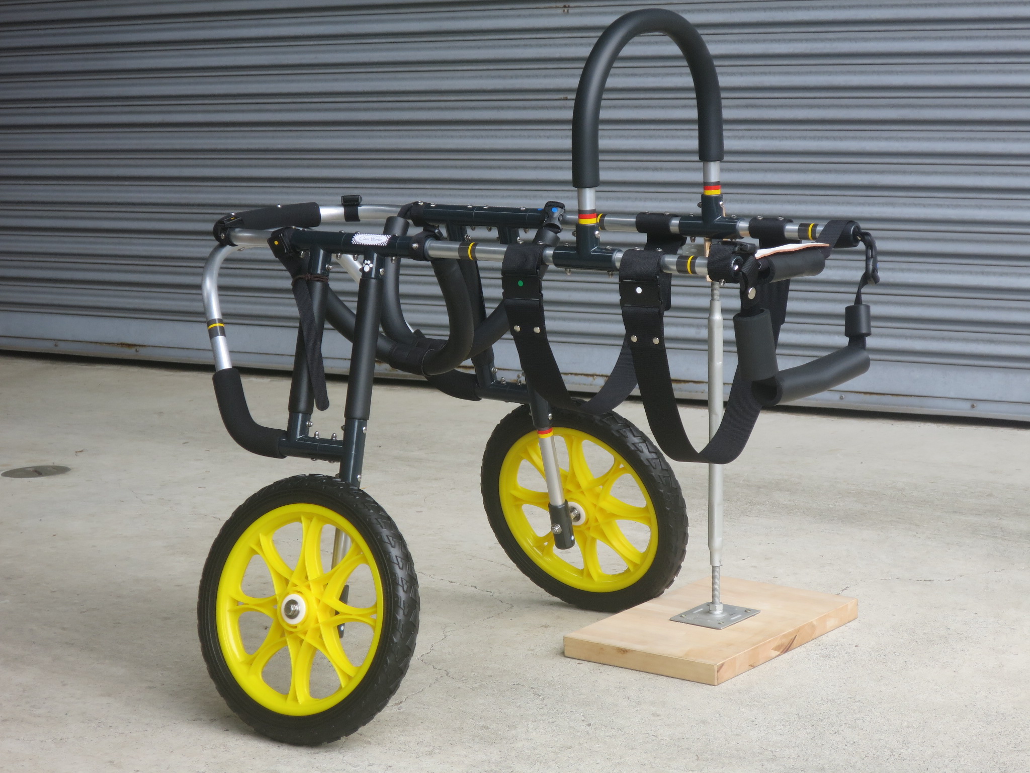 総額16以上 犬用車椅子 介護用品 Walkin Wheels 価格販売中
