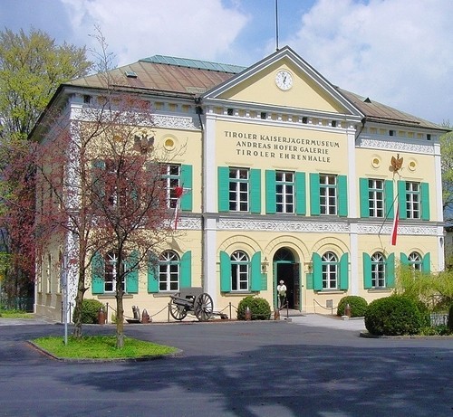 Kaiserjägermuseum vor der Renovierung....