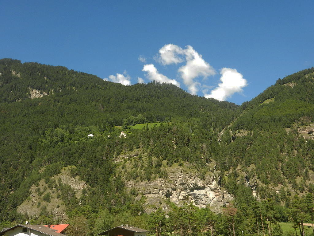 Durch das Paznauntal im Tiroler Oberland zum Reschensee