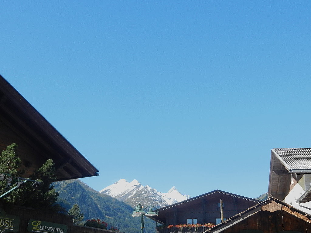 erster Blick v. Heiligenblut auf den Großglockner