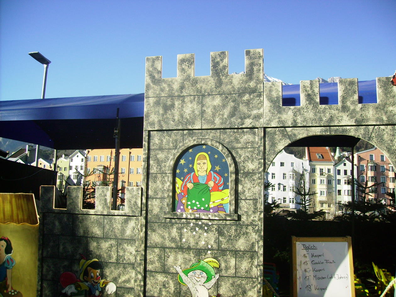 Christkindlmarkt am Innsbrucker Marktplatz -   Dez.2016