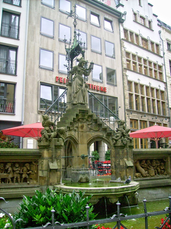 Heinzelmann-Brunnen