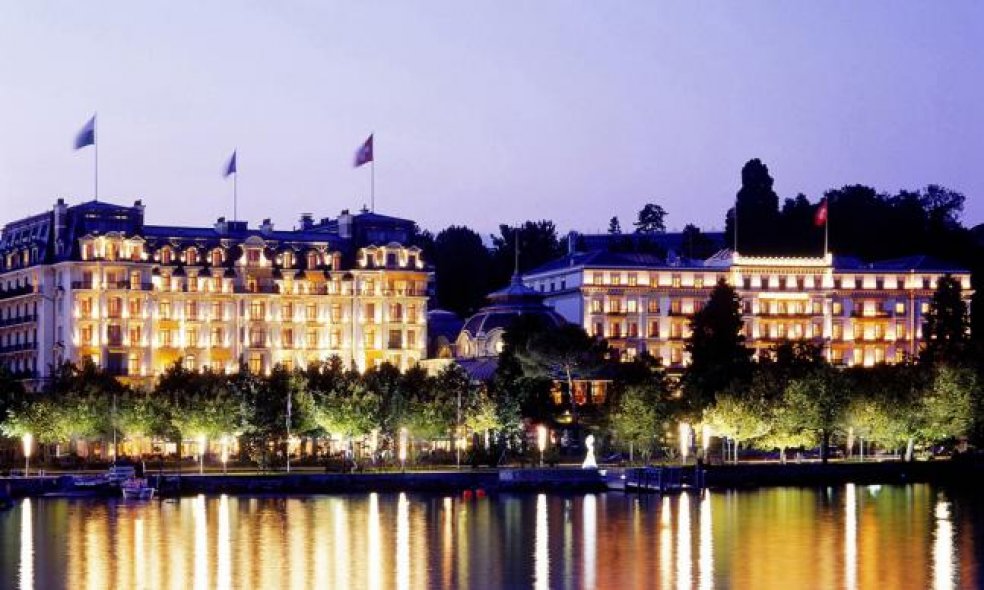 Platz 1 (Vorjahr: 1): Beau-Rivage Palace, Lausanne-Ouchy Wovon viele Hoteliers träumen, das ist dem wiederholten Primus geglückt: Zeitlosen Glamour zurück in die oftmals deprimierend gleichförmige Hotelwelt zu holen.