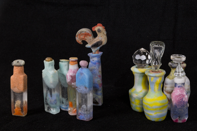 bottles and stoppers max height 15cm