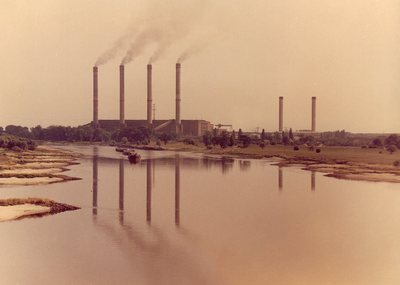 Kraftwerk Vockerode - Foto von 1982