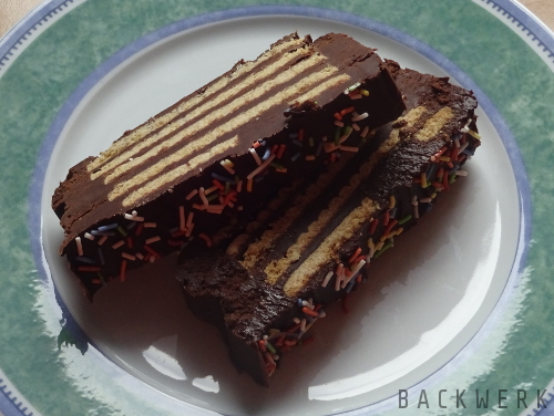 KEKSTORTE / KALTER HUND (25cm) - VESTESSEN