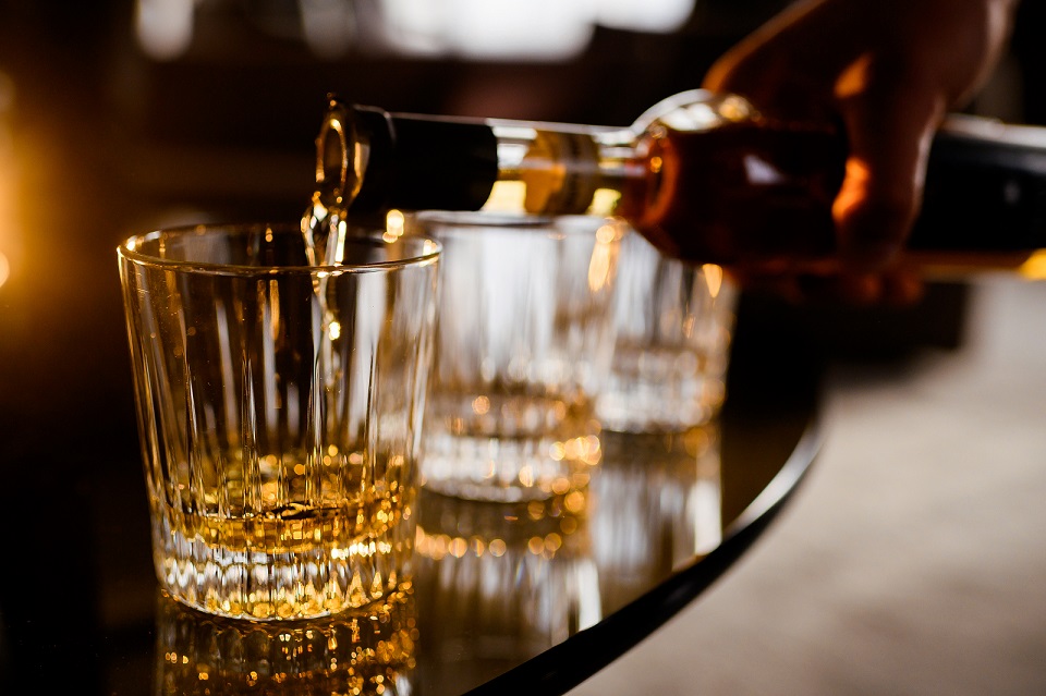 ¿Por que hay dos formas de escribir whisky / whiskey?