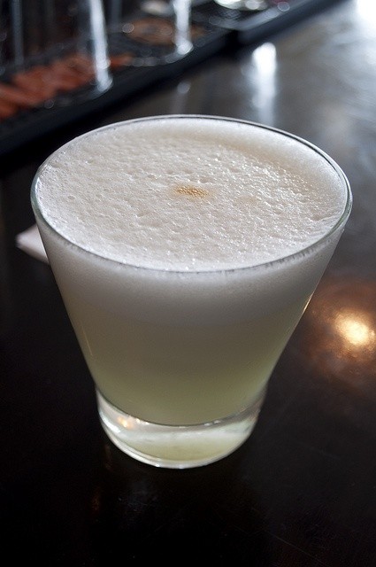 Receta Pisco Sour cocktail - La Mala Vida