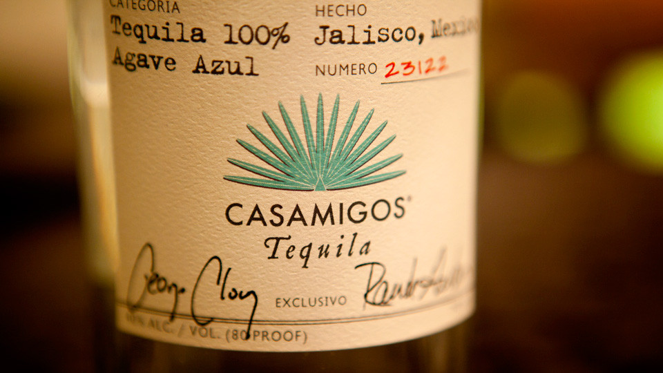 Clooney y su Tequila Casamigos La Mala Vida cocteleria
