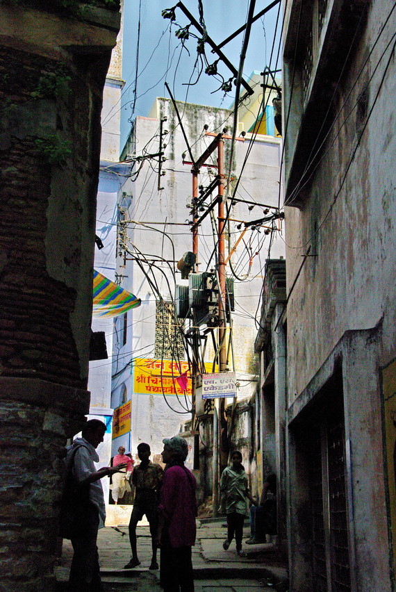 Varanasi, enge Gasse in der Altstadt