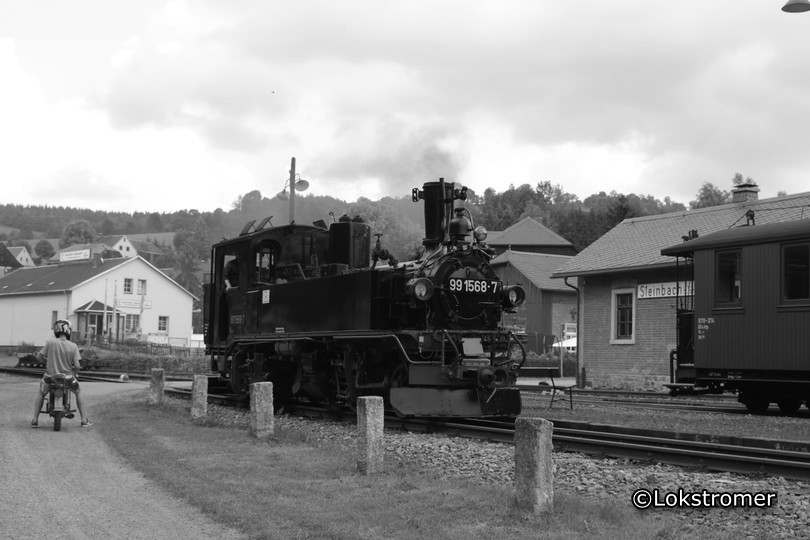 99 1568 beim Rangieren in Steinbach