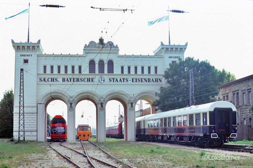 Portikus während der Bahntechnik-Messe "Waggon 95" in Leipzig Bayerischer Bahnhof am 25.09.1995
