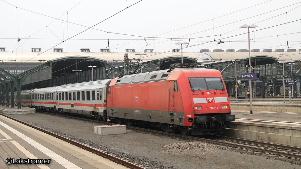 DB 101 088 in Darmstadt Hbf am 23. März 2013