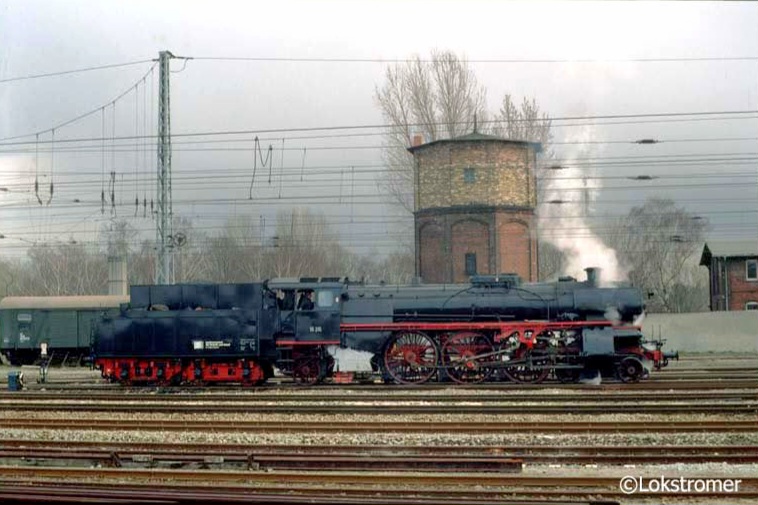 Am 19.03.1995 fand die Sonderfahrt von Cottbus nach Leipzig mit DR 18 316 (ex bad. IVh) wegen Lokschadens ihr vorzeitiges Ende in Mockrehna. Mit "letzter Kraft" wurde die Lok nach Eilenburg gefahren, um dort transportfähig für die Reparatur gemacht zu werden.